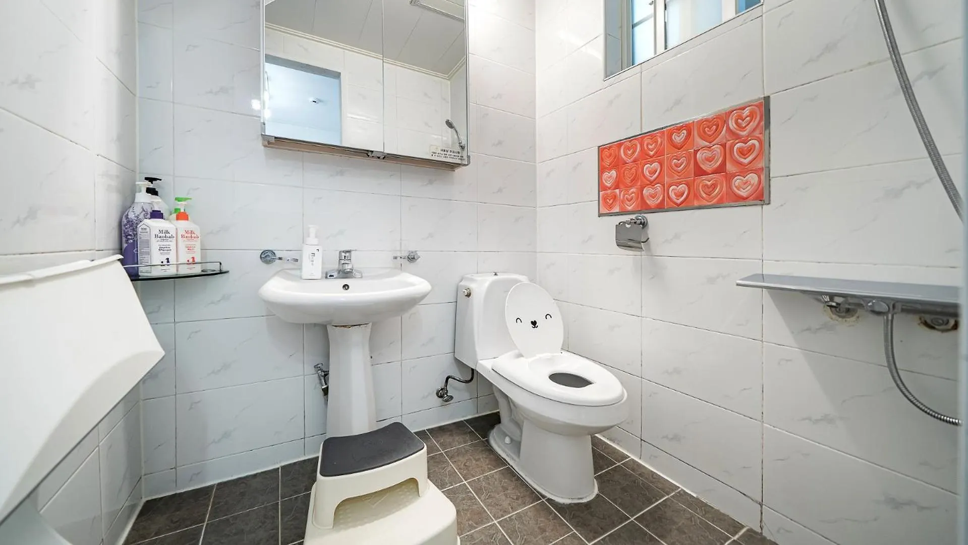 Guest house Ganghwado Eden Kids Pension South Korea